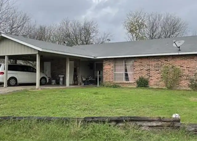 Property at 105 Cockerham St Unit B, Kyle, TX, 78640, 5 beds, 2 baths, [object Object]
