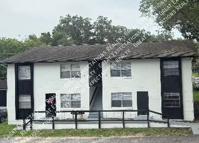 Property at 137 SE 13th Ave, Ocala, FL, 34471, 2 beds, 1 bath, [object Object]