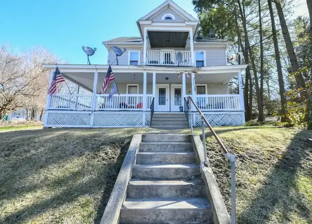 Property at 3 Greenwood St Unit 3, Watertown, CT, 06795, 1 bed, 1 bath, [object Object]