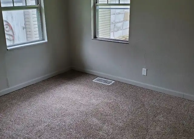 Property at 1014 E College St Unit B, Independence, MO, 64050, 1 bed, 1 bath, [object Object]