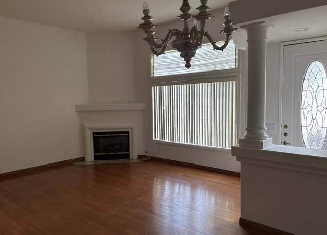 Photo of 4520 Pennsylvania Ave #135, La Crescenta, CA 91214