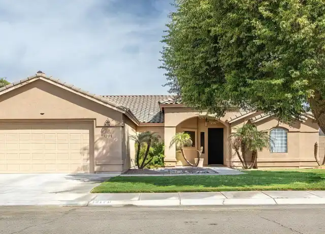 Property at 12170 E 33rd Pl, Yuma, AZ, 85367, 4 beds, 2 baths, [object Object]