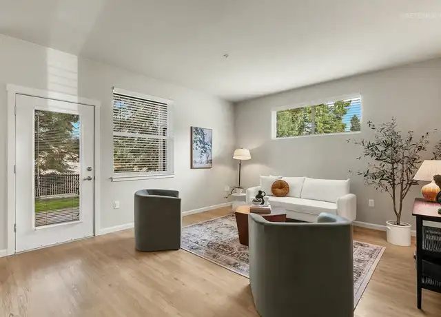 Property at Shaff Square - 2221 Golf Club Rd, Stayton, OR, 97383, 1-2 bed, 1-2 bath, [object Object]