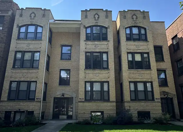 Property at 1745 W Wallen Ave Unit 3, Chicago, IL, 60626, 2 beds, 1 bath, [object Object]