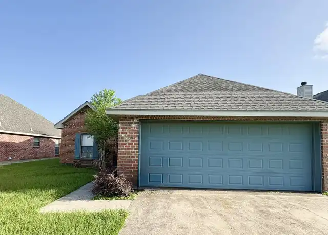 Property at 121 Troubadore Dr, Youngsville, LA, 70592, 3 beds, 2 baths, [object Object]