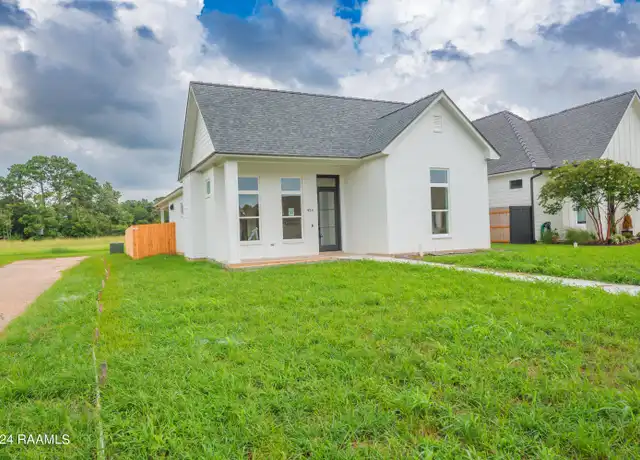 Property at 424 Dunvegan Ct, Lafayette, LA, 70503, 4 beds, 3 baths, [object Object]