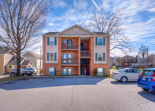 Property at 1102 Downey St, Radford, VA, 24141, 4 beds, 2 baths, [object Object]