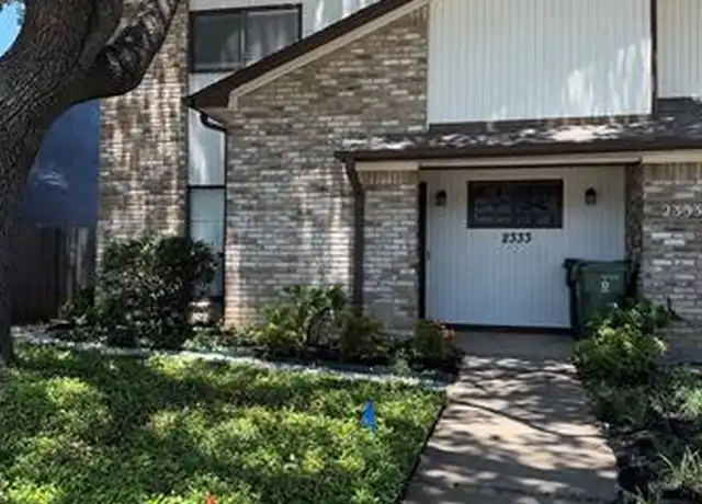 Property at 2333 Garden Park Ct, Arlington, TX, 76013, 2 beds, 2.5 baths, [object Object]