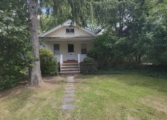 Property at 21 Middlesex Ave, Edison, NJ, 08820, 3 beds, 1 bath, [object Object]