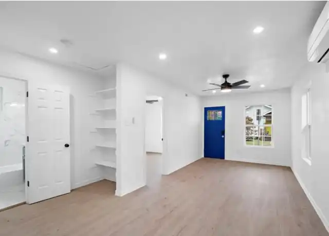 Property at 2312 Lucinda St, Houston, TX, 77004, 2 beds, 1 bath, [object Object]