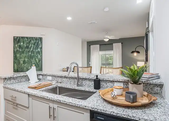 Property at Caroline - 1906 Griffin Rd, Lakeland, FL, 33810, 1-3 bed, 1-2 bath, [object Object]