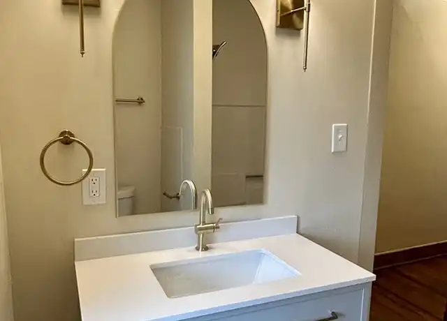 Property at 2750 Broadway Ave Unit 3, South Hills, PA, 15216, 3 beds, 1 bath, [object Object]
