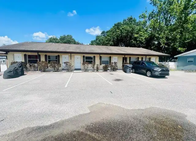 Property at 979 Berkley Rd Unit 5, Auburndale, FL, 33823, 1 bed, 1 bath, [object Object]