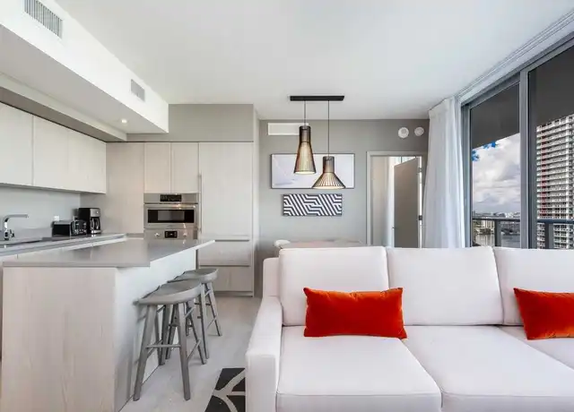Property at 4000 Jimmy Buffett Memorial Hwy Unit 1049813P, Hollywood, FL, 33019, 2-3 beds, 1-2 bath, [object Object]
