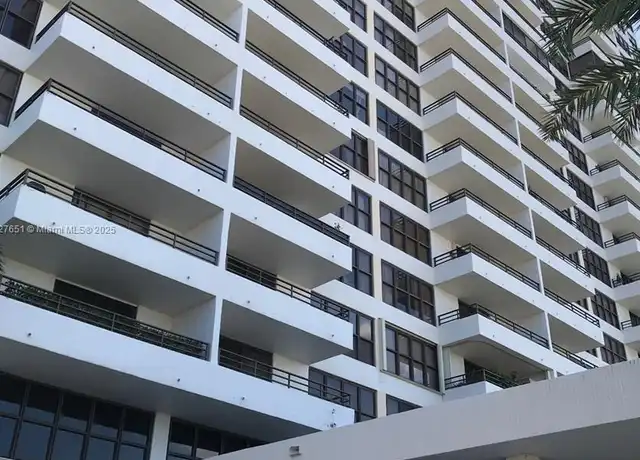 Property at 2500 Parkview Dr #1210, Hallandale Beach, FL, 33009, 1 bed, 1.5 baths, [object Object]