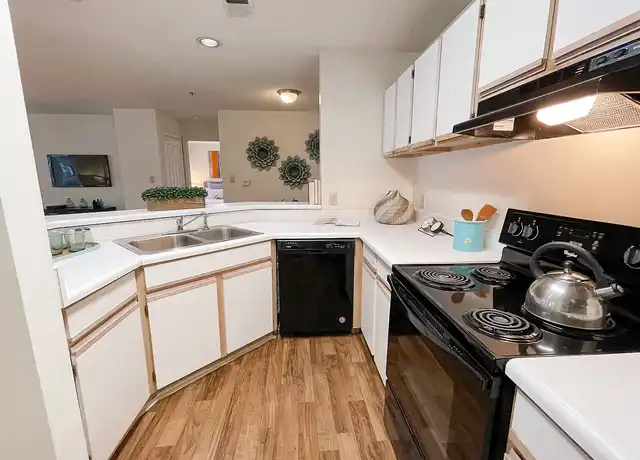 Property at The Crest at Berkeley Lake - 3575 Peachtree Industrial Blvd, Duluth, GA, 30096, 1-2 bed, 1-2 bath, [object Object]