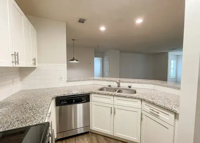 Property at The Crest at Berkeley Lake - 3575 Peachtree Industrial Blvd, Duluth, GA, 30096, 1-3 bed, 1-2 bath, [object Object]