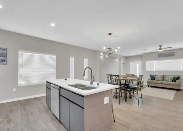 Property at 113 Via Rojas Dr, Horizon City, TX, 79928, 3 beds, 2 baths, [object Object]