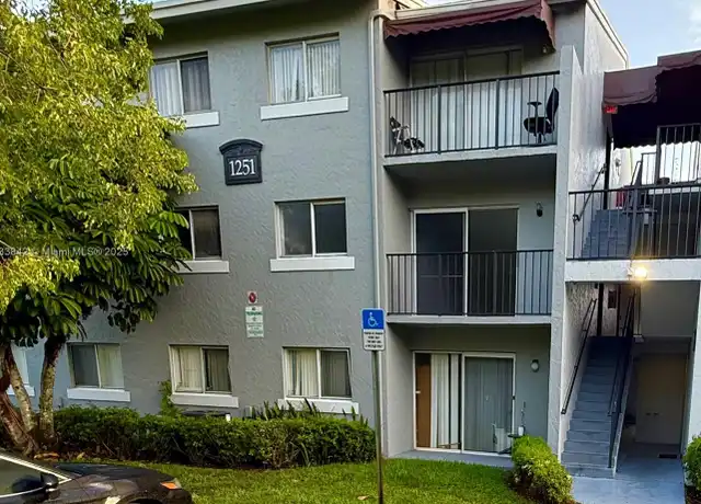 Property at 1251 N Benoist Farms Rd #205, West Palm Beach, FL, 33411, 2 beds, 1 bath, [object Object]