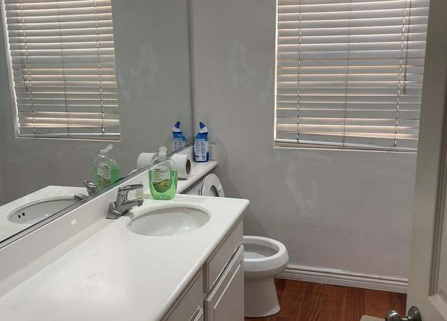 Photo of 13539 Falcon Ridge Rd Unit 5, Corona, CA 92880