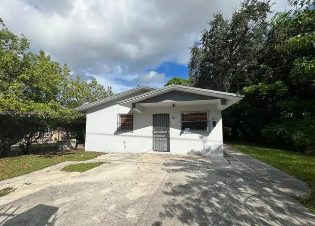 Property at 5627 NW 6th Ave Unit 5625, Miami, FL, 33127, 2 beds, 1 bath, [object Object]