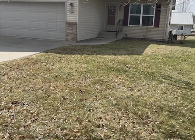 Property at 1341 Glenn Pl Unit 1341, Eau Claire, WI, 54703, 3 beds, 2 baths, [object Object]