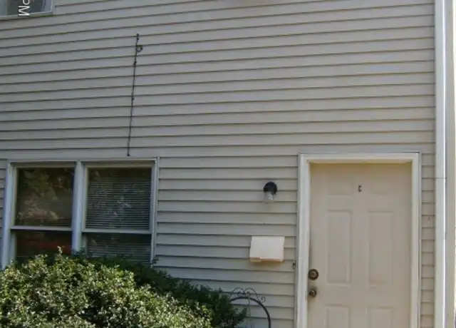 Property at 204 Marlington St, Blacksburg, VA, 24060, 4 beds, 3 baths, [object Object]