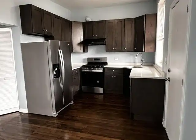 Property at 4759 N Lincoln Ave, Chicago, IL, 60625, 2 beds, 1 bath, [object Object]