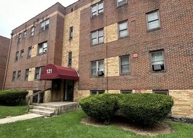 Property at 121 Mount Lebanon Blvd, Pittsburgh, PA, 15228, 1 bed, 1 bath, [object Object]