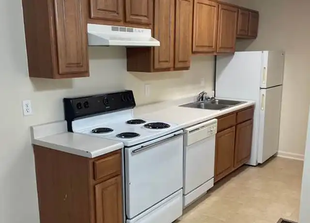 Property at 217 Aqueduct Dr, Richmond, KY, 40475, 1 bed, 1 bath, [object Object]