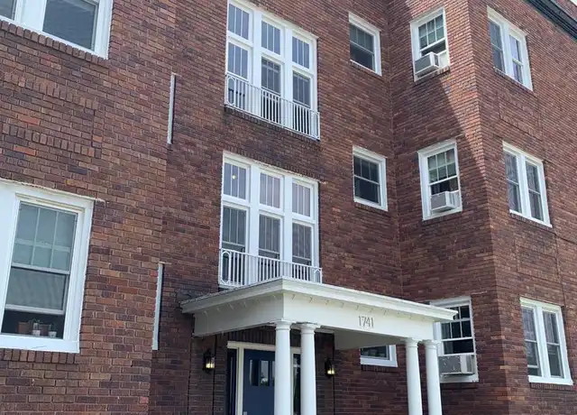 Property at 1741 K St Unit 1741 K St-B3, Lincoln, NE, 68508, 1 bed, 1 bath, [object Object]