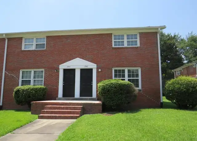 Property at 1942 King George Dr, Fayetteville, NC, 28303, 2 beds, 1 bath, [object Object]