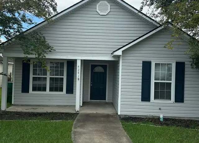 Property at 4241 Wilshire Dr, Valdosta, GA, 31605, 3 beds, 2 baths, [object Object]