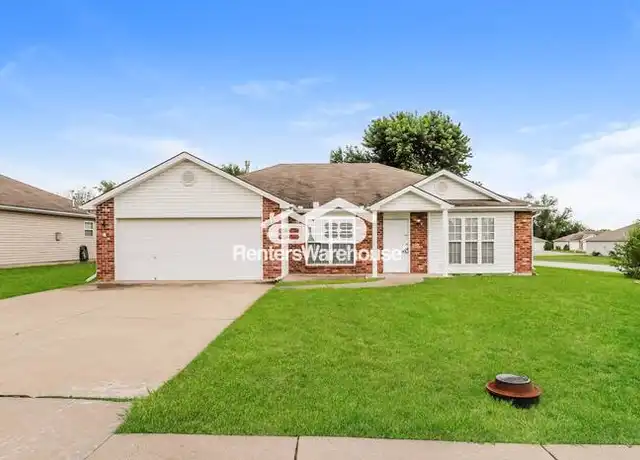 Property at 735 Carlisle Dr, Raymore, MO, 64083, 3 beds, 2 baths, [object Object]