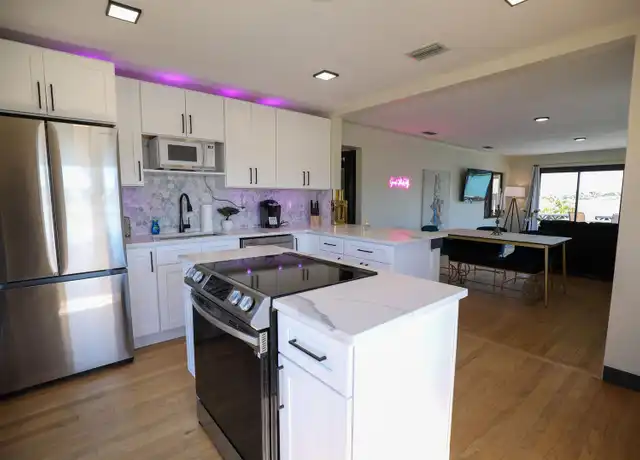 Property at 441 129th Ave E Unit 3, Madeira Beach, FL, 33708, 2 beds, 1 bath, [object Object]