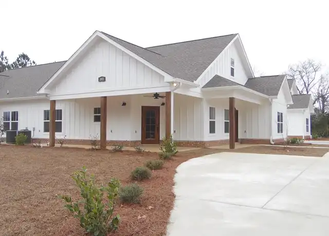 Property at 105 Saint Lawrence Dr, Dothan, AL, 36301, 2 beds, 2 baths, [object Object]