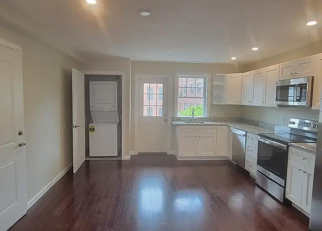 Photo of 59 Princeton St, North Chelmsford, MA 01863