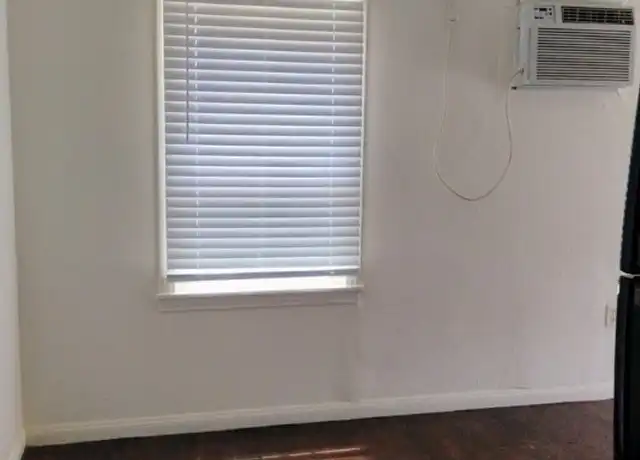 Property at 915 Mimosa St, Killeen, TX, 76541, 1 bed, 1 bath, [object Object]