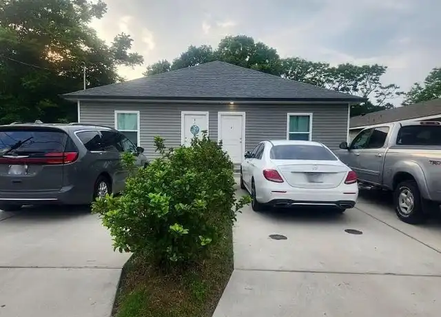 Property at 110 P St Unit B, Belle Chasse, LA, 70037, 3 beds, 2 baths, [object Object]