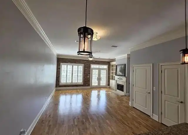 Property at 340 Town Center Ave, Suwanee, GA, 30024, 2 beds, 3 baths, [object Object]