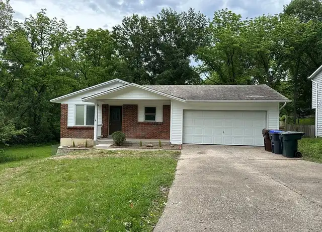 Property at 2546 Millrace Dr, Saint Peters, MO, 63376, 4 beds, 2 baths, [object Object]