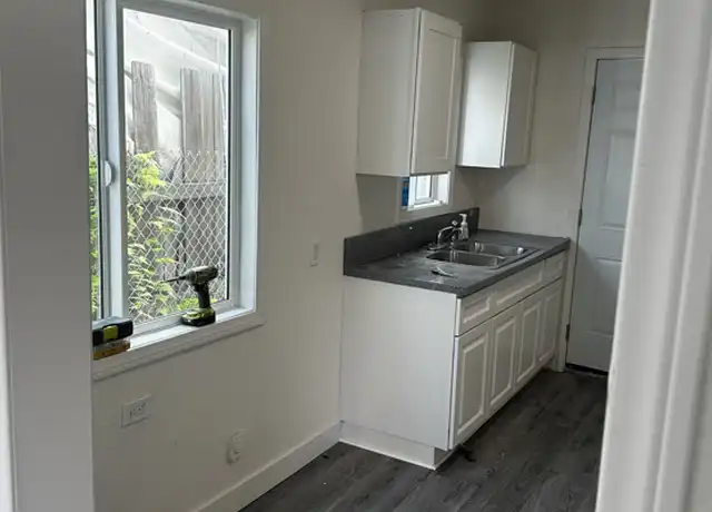 Property at 8631 1/2 State St, South Gate, CA, 90280, 3 beds, 1 bath, [object Object]