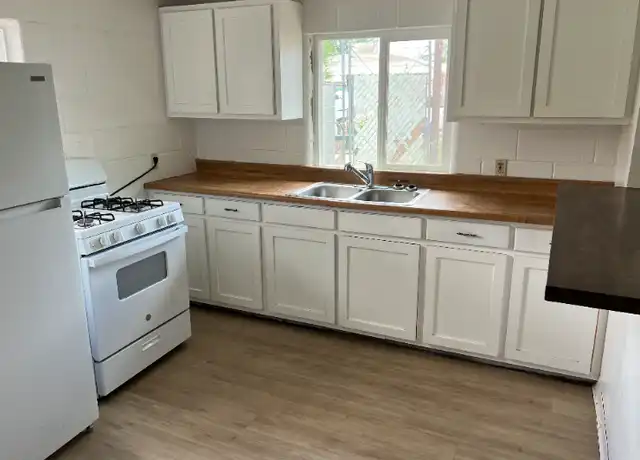 Property at 2101 E 6th Ave, Flagstaff, AZ, 86004, 2 beds, 1 bath, [object Object]