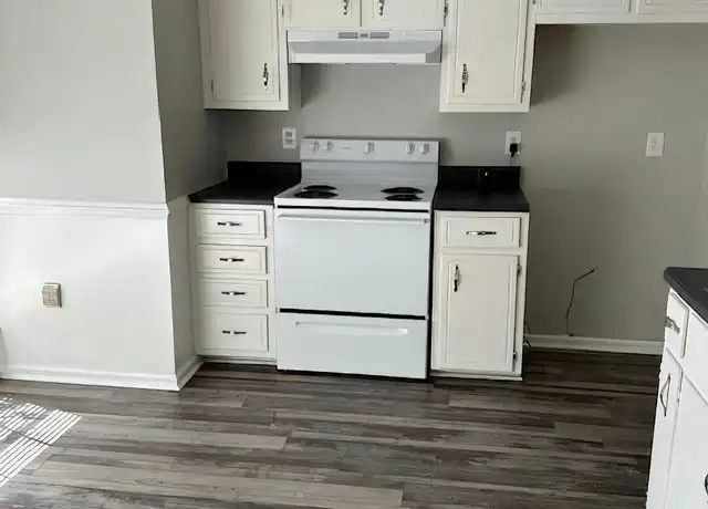 Property at 4816 Regal Dr Unit 4816, Montgomery, AL, 36116, 2 beds, 1.5 baths, [object Object]