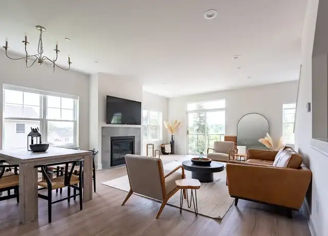 Property at 120 W Main St, Fontana-On-Geneva Lake, WI, 53125, 4 beds, 2.5 baths, [object Object]