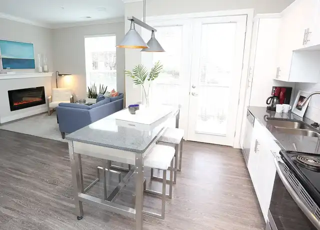 Property at Century Baxter Ave - 1221 E Broadway, Louisville, KY, 40204, 1 bed, 1-2 bath, [object Object]