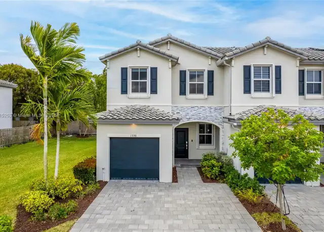 Property at 1336 SE 26th Ter, Homestead, FL, 33035, 3 beds, 2.5 baths, [object Object]