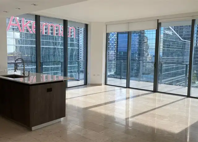 Property at 68 SE 6th St #1402, Miami, FL, 33131, 2 beds, 2.5 baths, [object Object]