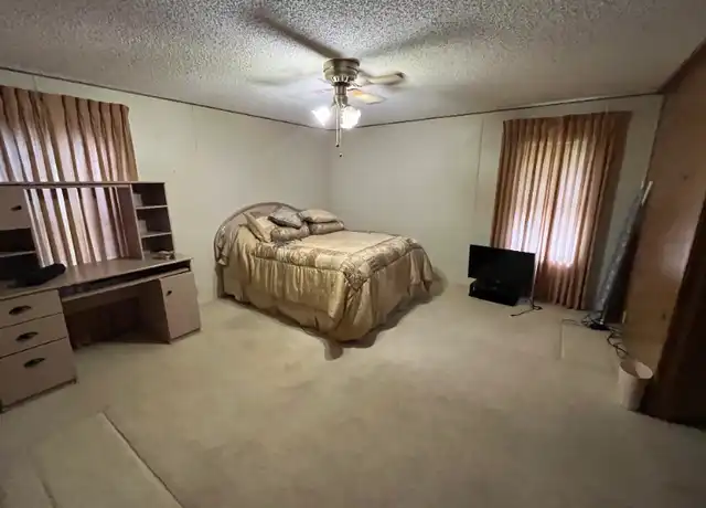 Property at 4606 La Force St, Zephyrhills, FL, 33542, 2 beds, 2 baths, [object Object]