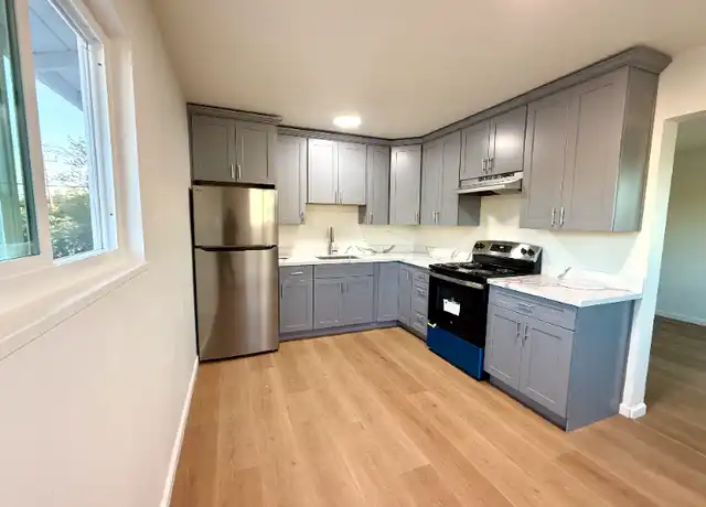 Property at 2322 Mammoth Dr Unit 4, San Jose, CA, 95116, 2 beds, 1 bath, [object Object]